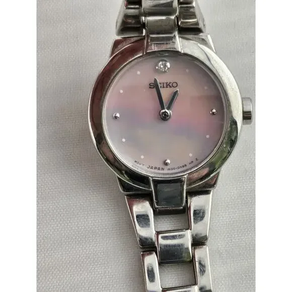 Rare Lady's Seiko Rose 1N00-0GN0 Diamond Dial Quartz Watch New Battery Runs Mint - Picture 10 of 11